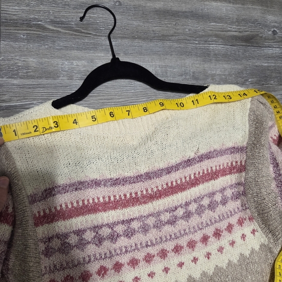 Vintage de Rotchild Cozy Knit Dress with Pink and Cream Accents - Picture 9 of 12